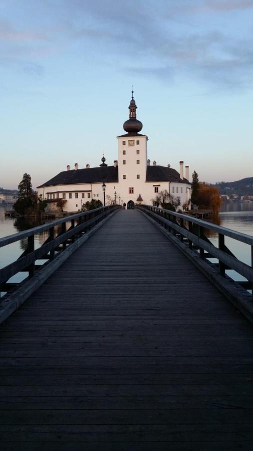 Apartment Parkvilla Traunsee Altmuenster Bagian luar foto